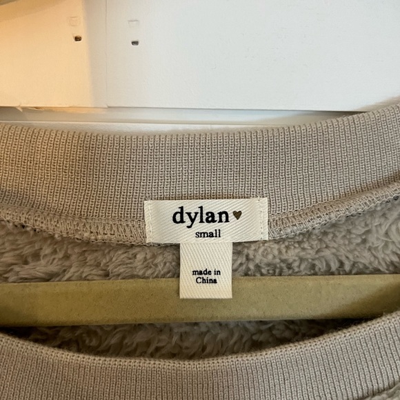Dylan faux fur sweatshirt - Picture 3 of 5